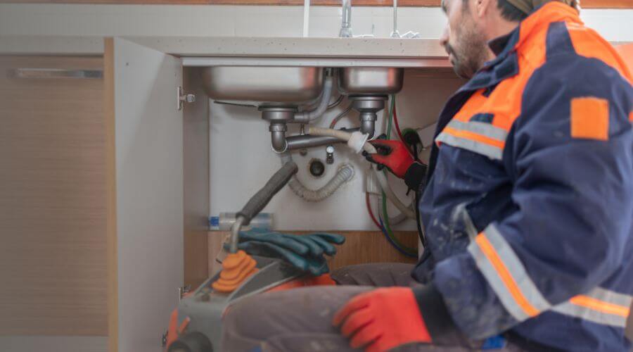 Local annual plumbing maintenance in Acushnet, MA